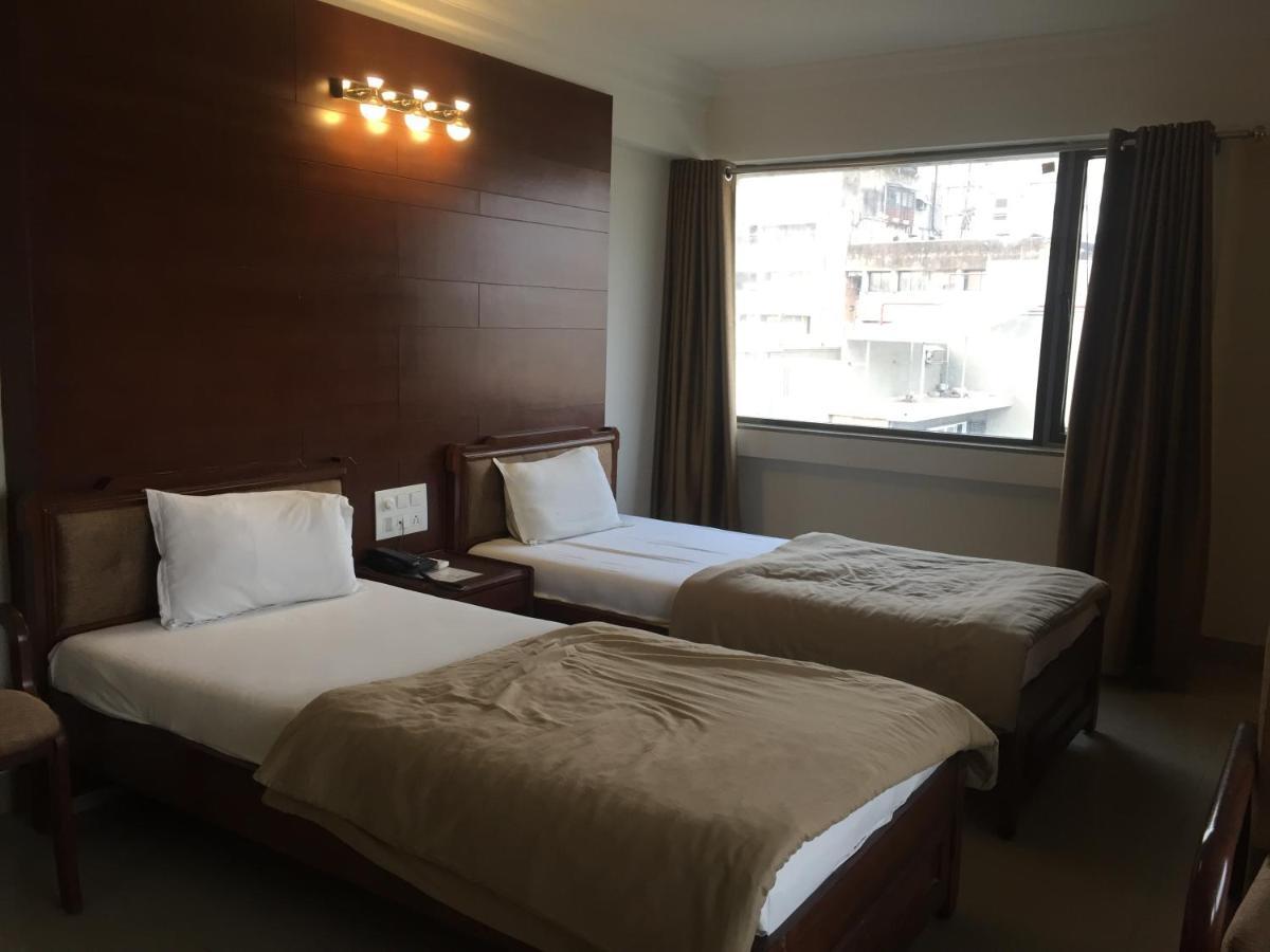 Hotel Apex Ahmedabad Luaran gambar