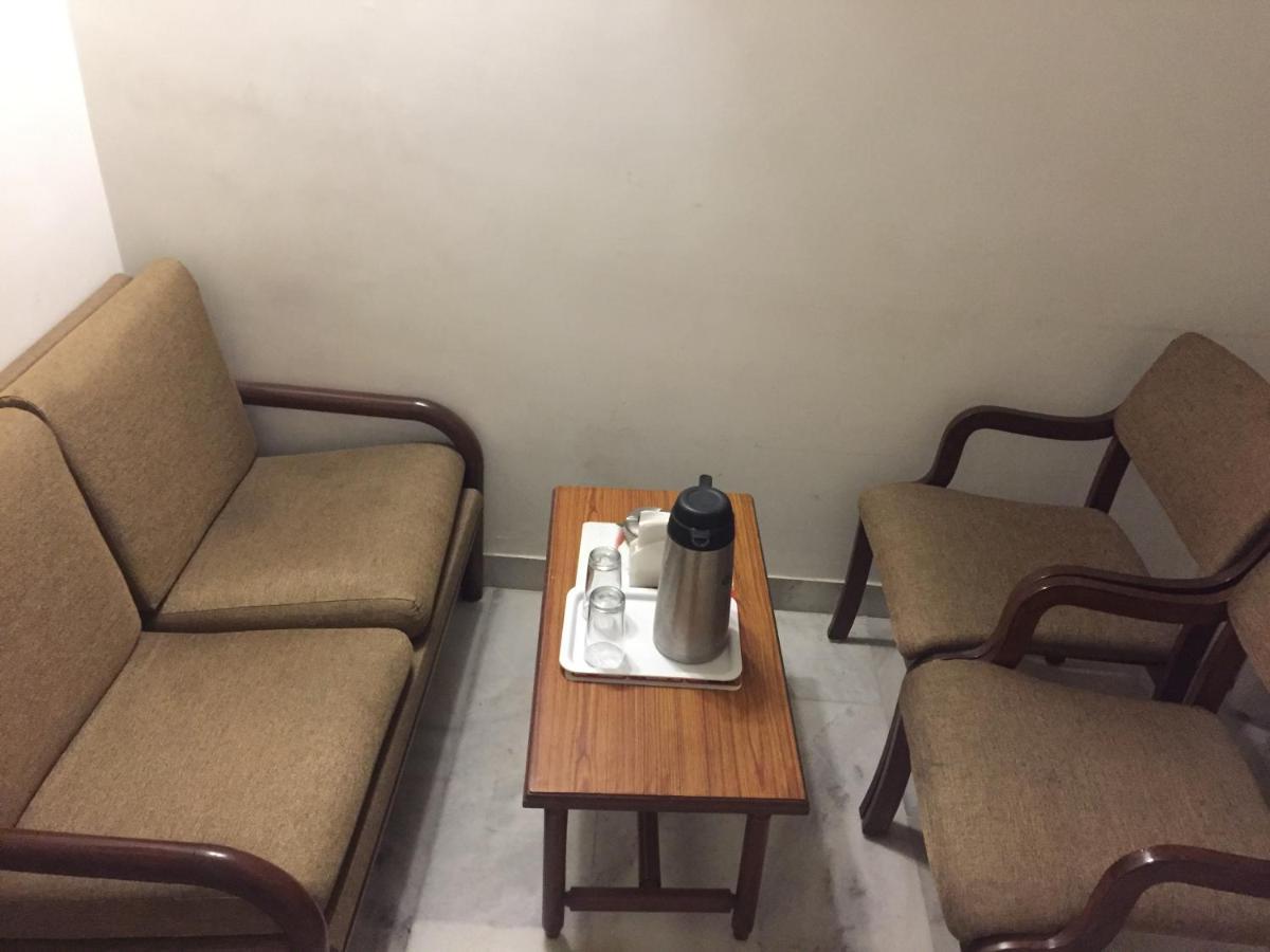 Hotel Apex Ahmedabad Luaran gambar